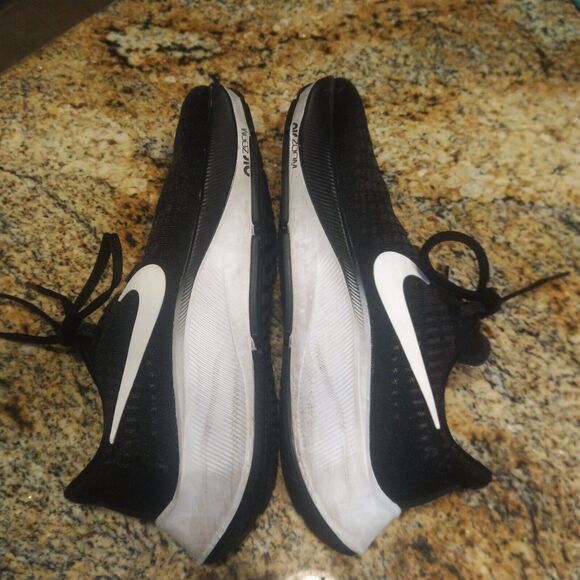 Nike Women's Air Zoom Pegasus 37 Running Shoes Black White Size US 7 CZ0807-002 - Picture 9 of 12